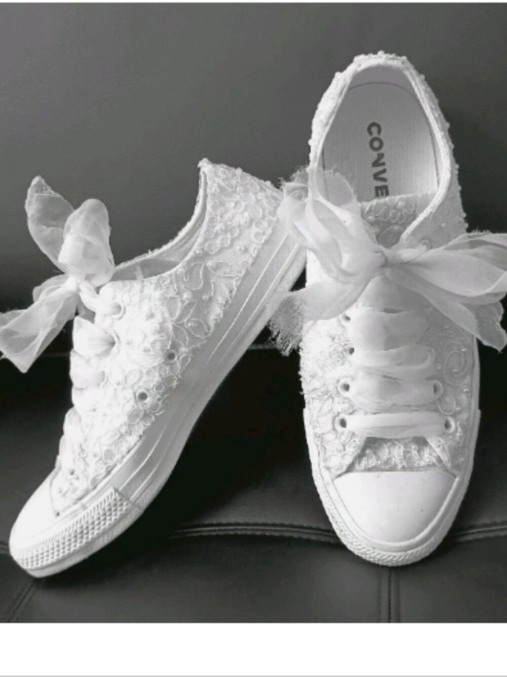 Converse Custom Wedding Lace & Pearls Bridal Sneakers Size 9 White - Picture 2 of 16
